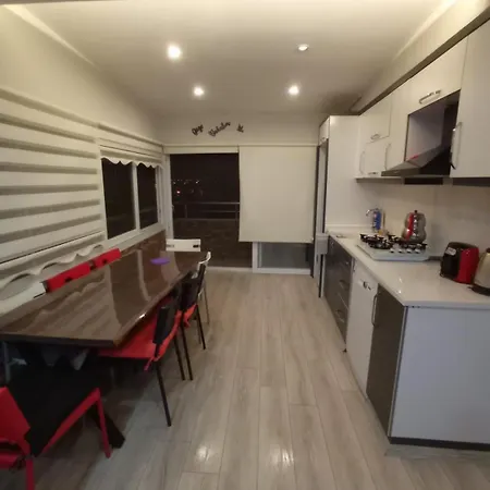 펜션 Can's Homes 쿠사다시